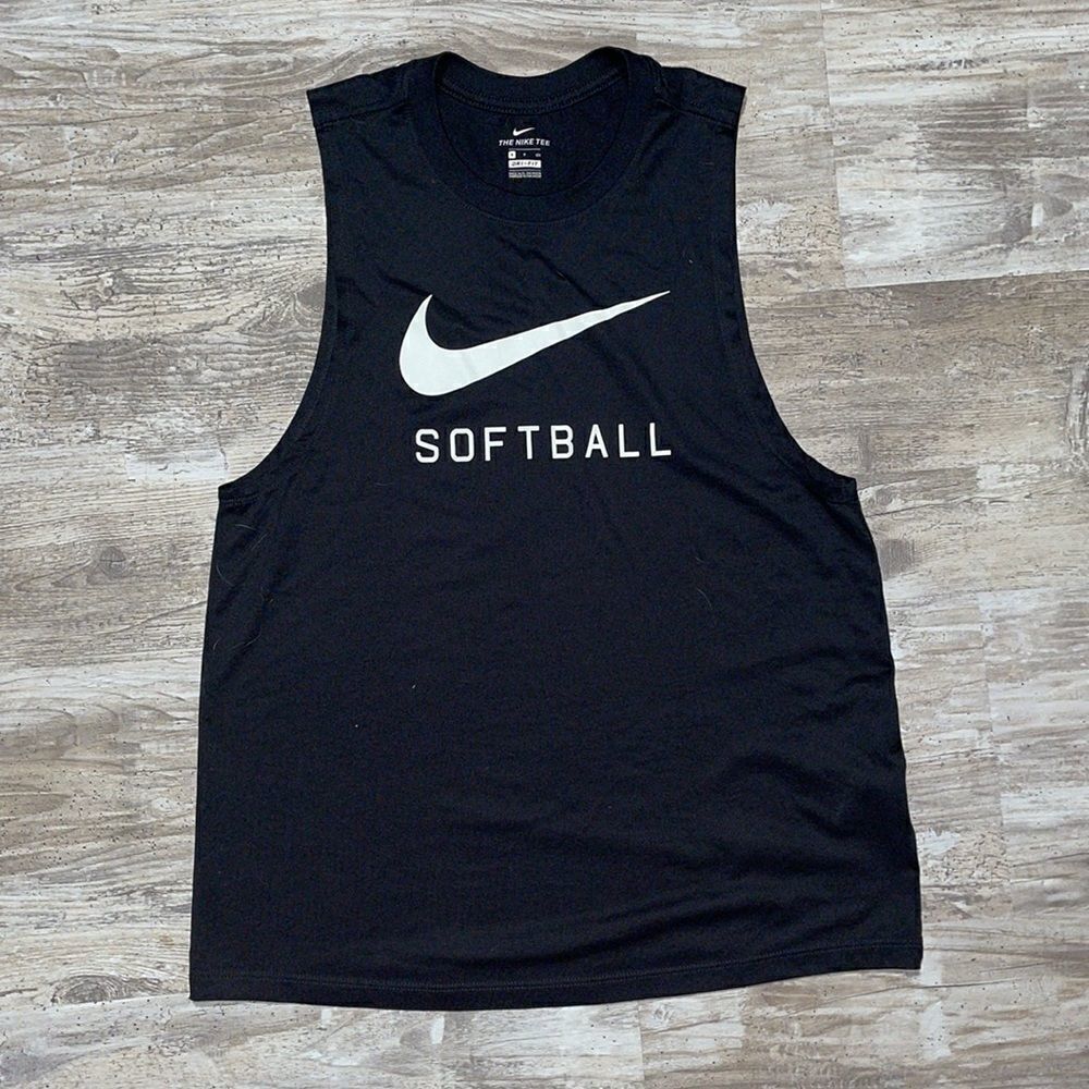 Nike tank small
